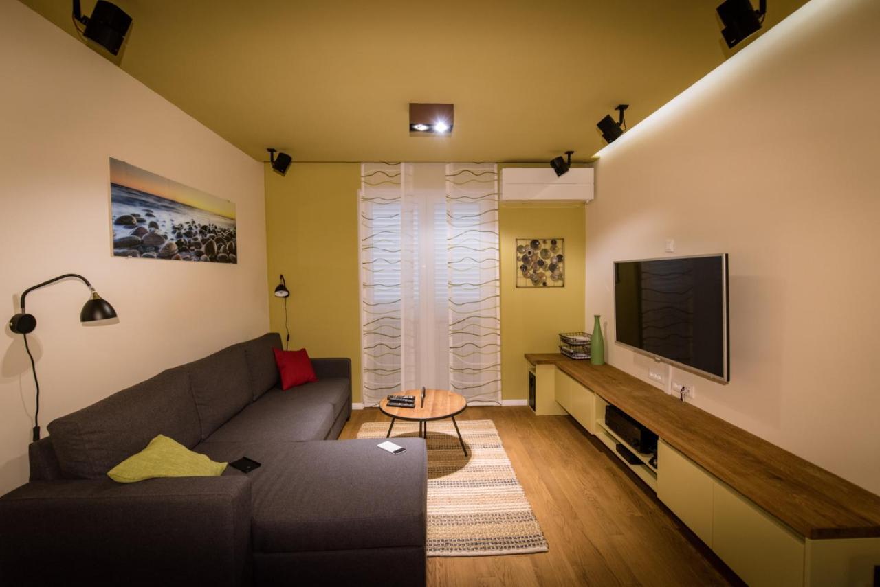 The Wall Apartment Задар Экстерьер фото