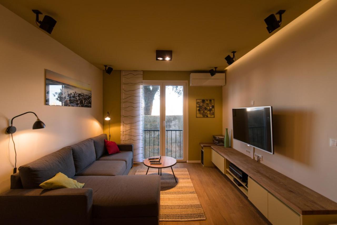 The Wall Apartment Задар Экстерьер фото