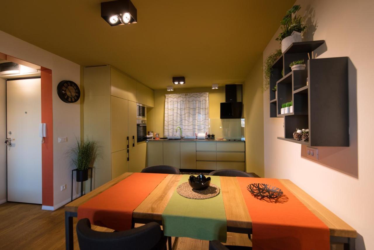 The Wall Apartment Задар Экстерьер фото
